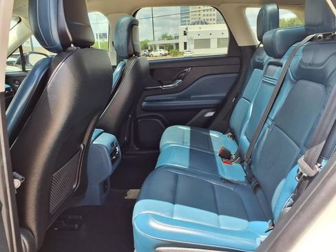 Used 2020 Lincoln Corsair Reserve w/ Equipment Group 201A FWD image 5