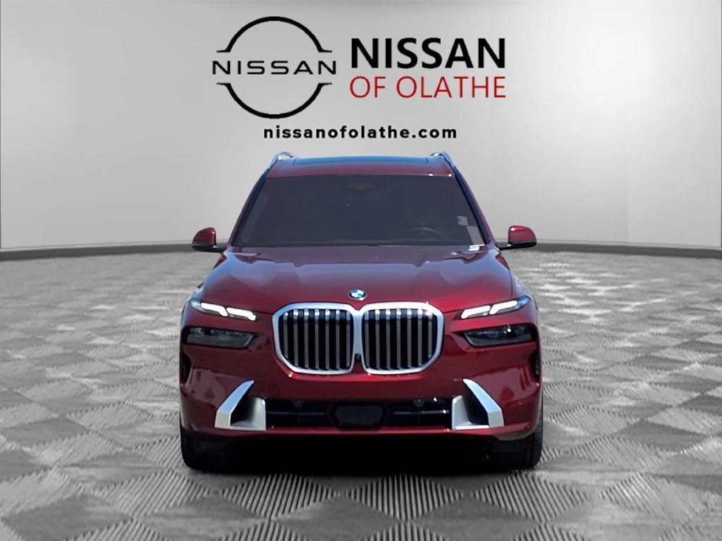 Used 2024 BMW X7 xDrive40i AWD/4WD image 34