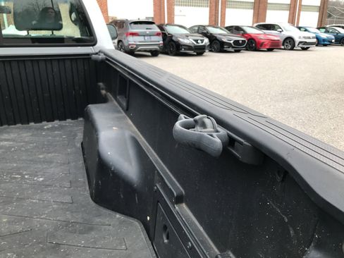 Used 2007 Toyota Tacoma 2WD Regular Cab image 16