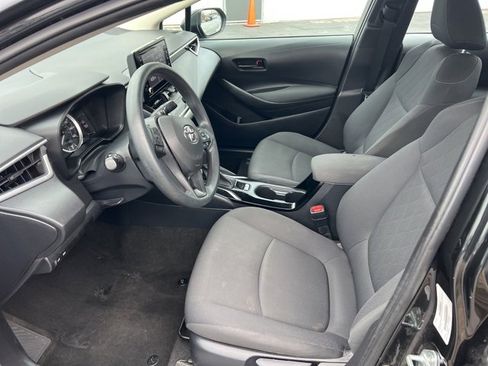 Used 2022 Toyota Corolla LE image 21
