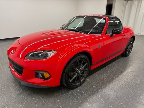 Used 2013 MAZDA MX-5 Miata Club RWD image 7