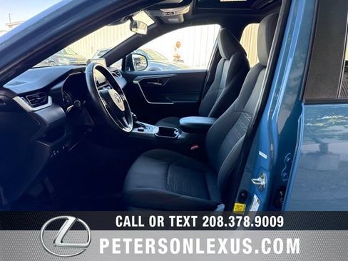 Used 2022 Toyota RAV4 SE w/ Convenience Package AWD/4WD image 24