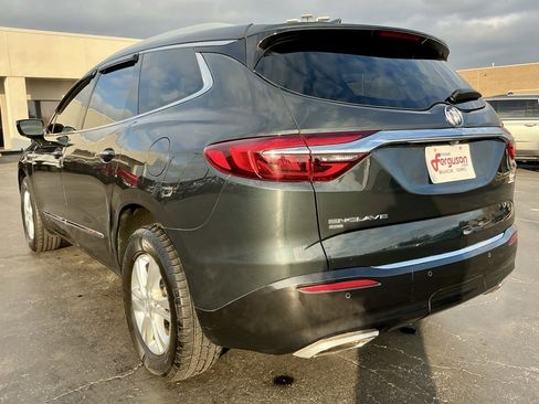 Used 2021 Buick Enclave Essence w/ Sound and Sites Package image 13