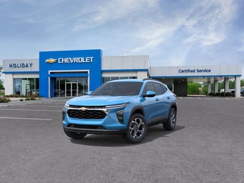 New 2026 Chevrolet Trax LT w/ Driver Confidence Package FWD image 8