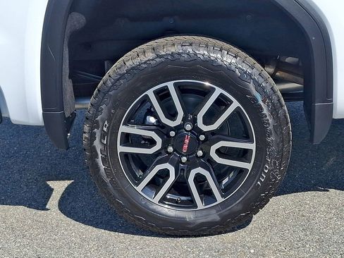 New 2026 GMC Sierra 1500 AT4 w/ AT4 Premium Package image 5