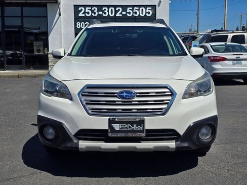 Used 2017 Subaru Outback 2.5i Limited AWD/4WD image 3