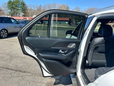 Used 2020 Mercedes-Benz GLE 350 4MATIC image 18