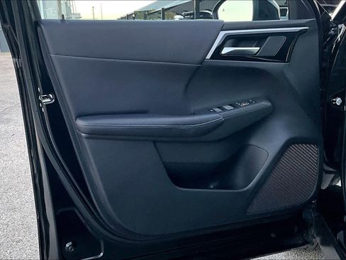 Used 2023 Mitsubishi Outlander SE image 20