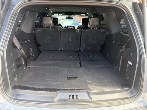 Used 2020 Ford Expedition XLT w/ Equipment Group 202A AWD/4WD image 9