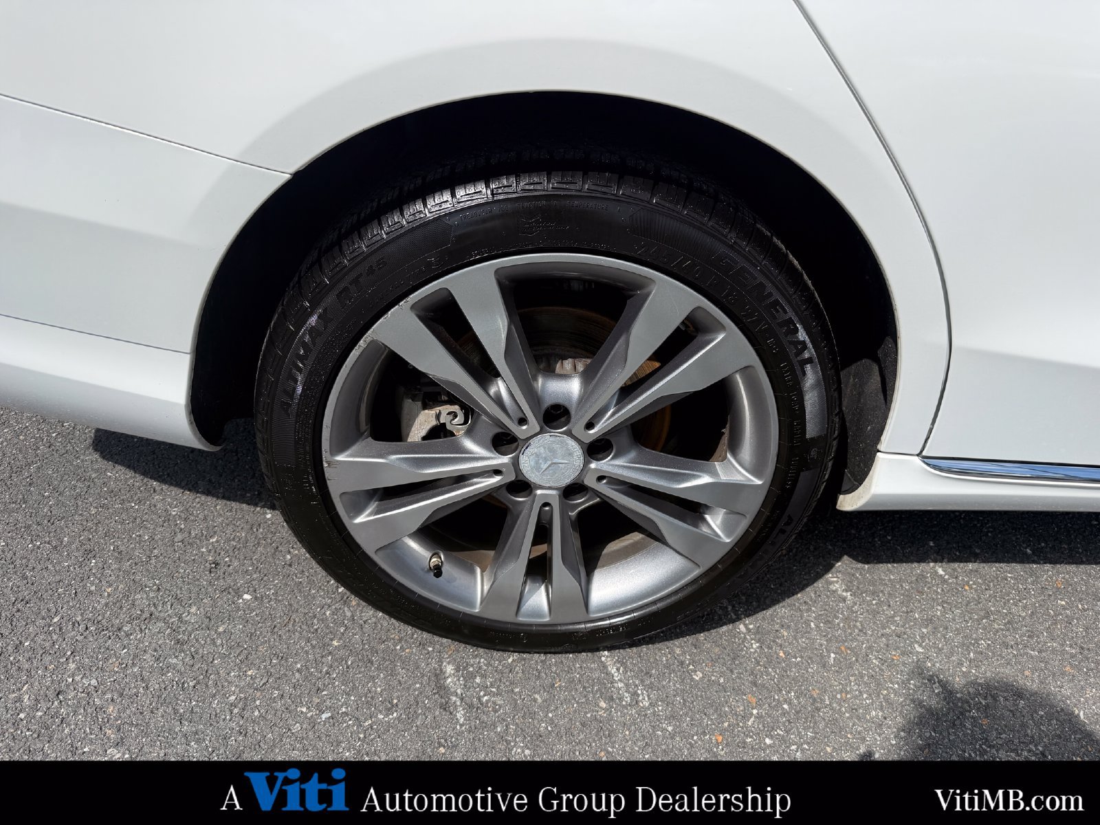 Used 2018 Mercedes-Benz C 300 4MATIC Sedan image 14