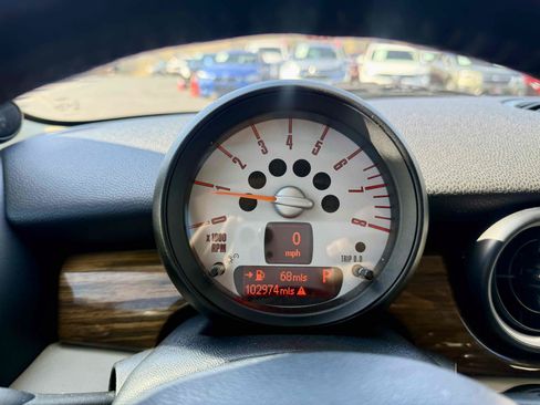 Used 2011 MINI Cooper Hardtop FWD image 21