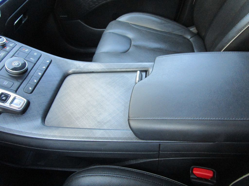 Used 2024 Hyundai Palisade Limited FWD image 46