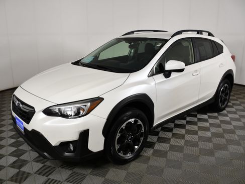 Used 2022 Subaru Crosstrek 2.0i Premium AWD/4WD image 10