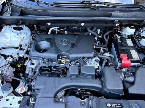 Certified 2023 Toyota RAV4 XLE w/ Convenience Package FWD image 32