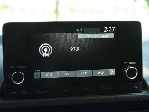 Used 2025 Honda Civic Sport image 30