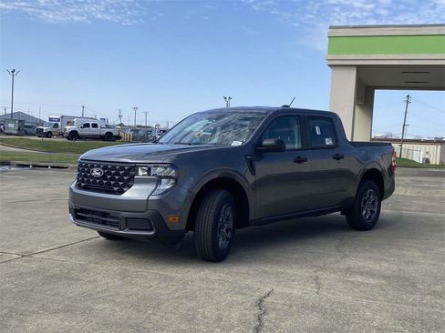 New 2025 Ford Maverick XLT w/ Equipment Group 302A image 8