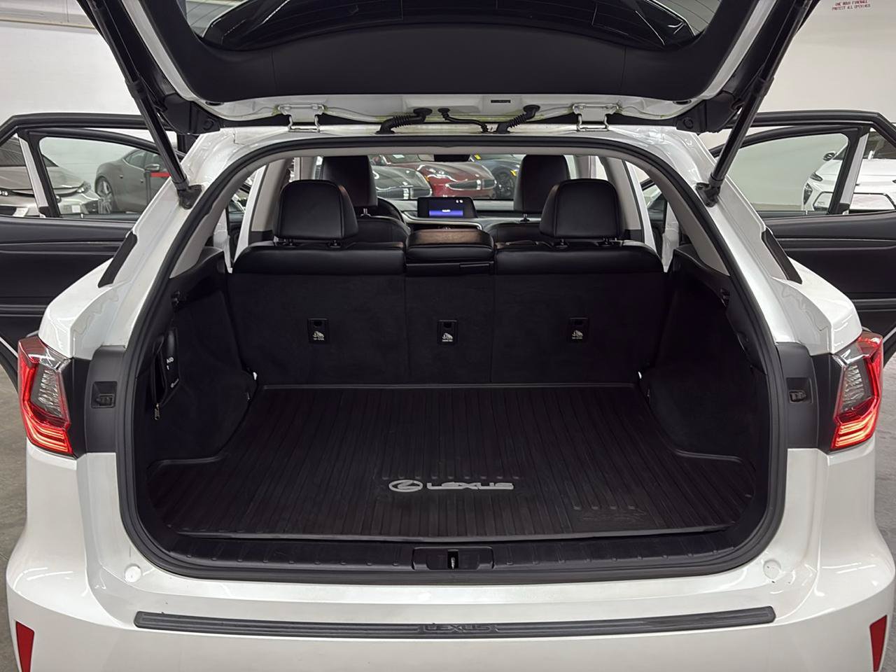 Used 2016 Lexus RX 350 FWD image 17