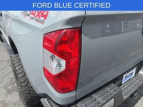 Used 2019 Toyota Tundra SR5 w/ TRD Off Road Package AWD/4WD image 28
