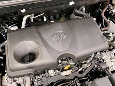 Used 2023 Toyota RAV4 XLE image 30