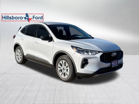 New 2026 Ford Escape Active image 3