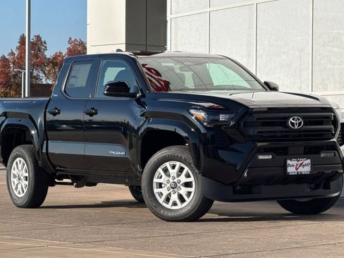 New 2026 Toyota Tacoma SR5 image 2