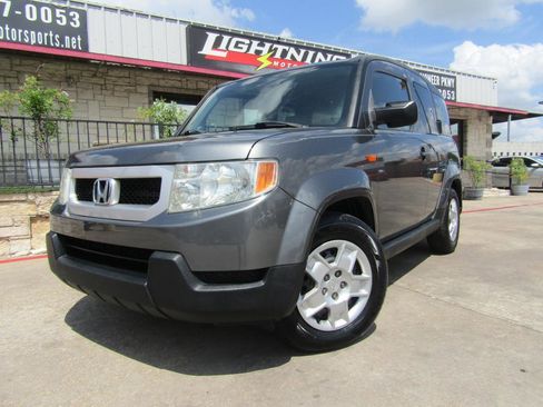 Used 2011 Honda Element LX image 1