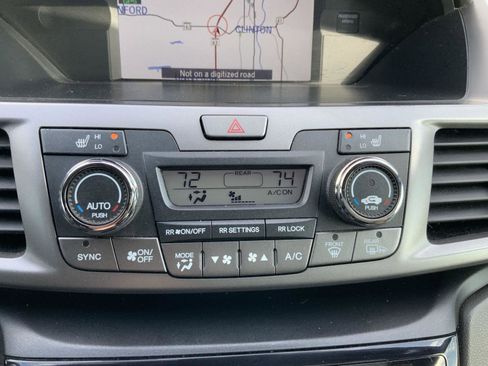 Used 2015 Honda Odyssey EX-L image 39