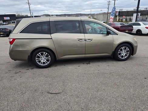 Used 2011 Honda Odyssey EX image 5