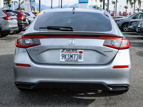 Used 2024 Honda Civic Sport image 6