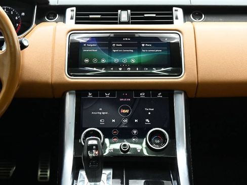Used 2019 Land Rover Range Rover Sport Supercharged AWD/4WD image 31