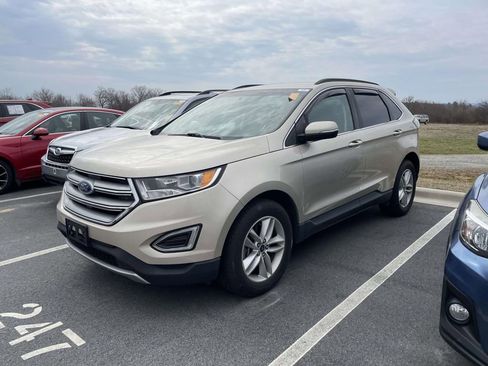 Used 2017 Ford Edge SEL w/ Equipment Group 201A image 2