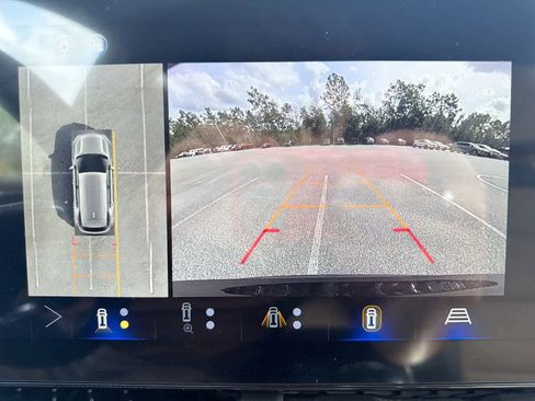 New 2026 Chevrolet Equinox ACTIV w/ Convenience Package III image 21