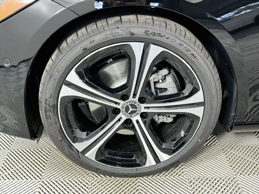 Used 2026 Mercedes-Benz C 300 Sedan image 33