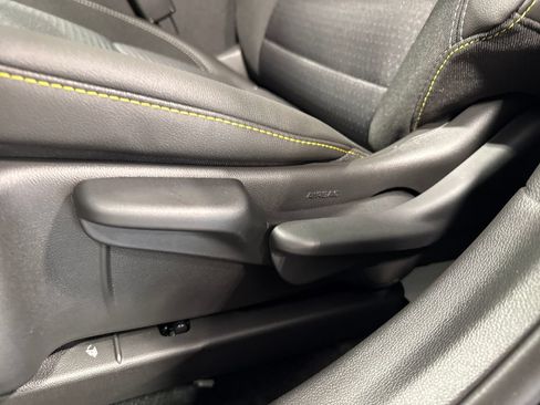 New 2026 Chevrolet Trax LT w/ Sunroof Package FWD image 29