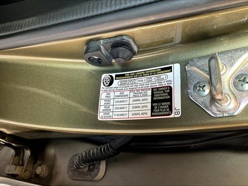 Used 2022 Subaru Forester Premium image 20