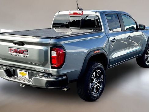 Used 2024 GMC Canyon AT4 w/ AT4 Premium Package AWD/4WD image 6