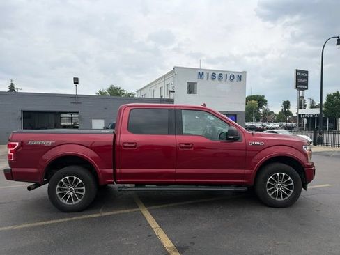 Used 2018 Ford F150 XLT w/ Equipment Group 302A Luxury AWD/4WD image 8