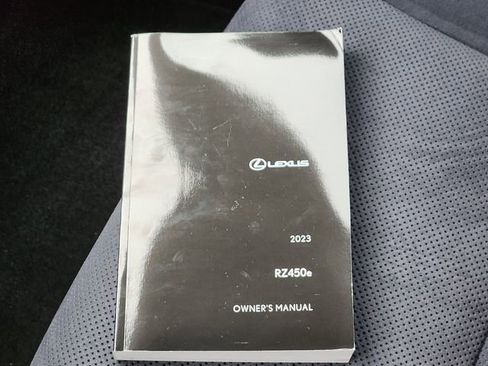 Used 2023 Lexus RZ 450e Premium image 29