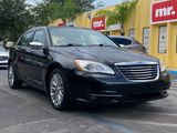 Used 2012 Chrysler 200 Limited image 3
