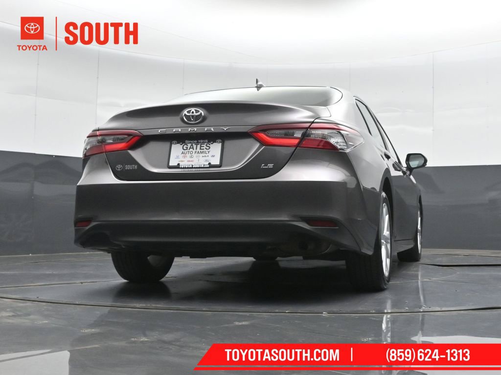 Used 2022 Toyota Camry LE FWD image 33