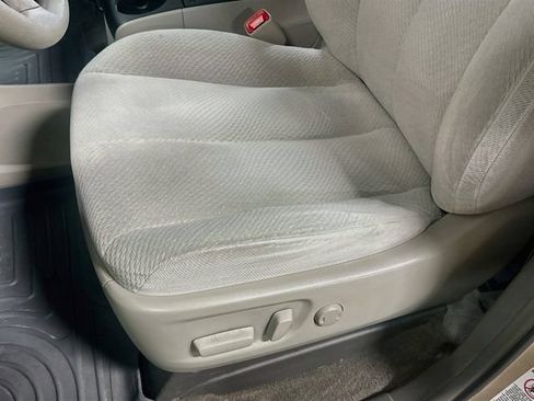 Used 2014 Toyota Sienna LE FWD image 20