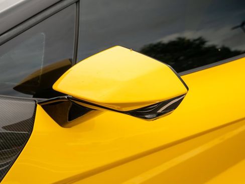 Used 2024 Lamborghini Revuelto AWD/4WD image 27