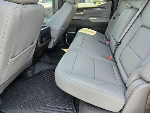 New 2026 Chevrolet Silverado 1500 LT Trail Boss w/ LT Trail Boss Premium Package AWD/4WD image 18