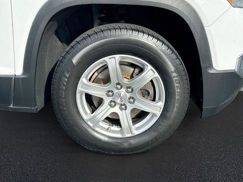 Used 2019 GMC Acadia SLE AWD/4WD image 30
