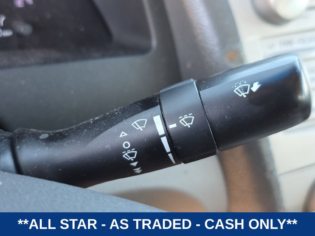 Used 2011 Toyota Camry LE FWD image 30