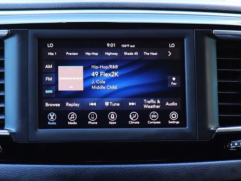Used 2020 Chrysler Pacifica Touring w/ S Appearance Package FWD image 49