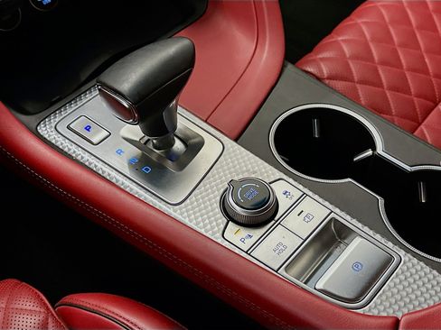 Used 2023 Genesis G70 3.3T w/ Sport Prestige Package image 25