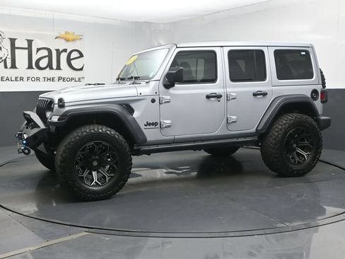 Used 2023 Jeep Wrangler Unlimited Sport w/ Sun And Sound Package AWD/4WD image 57