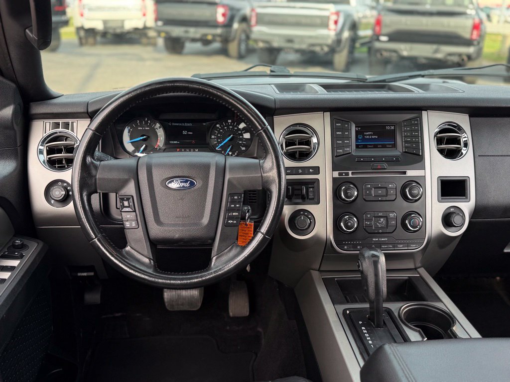 Used 2015 Ford Expedition XLT w/ Equipment Group 201A AWD/4WD image 6