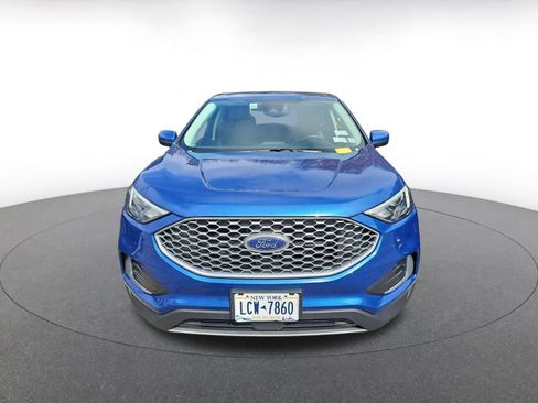 Used 2024 Ford Edge SEL image 3